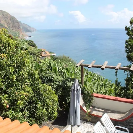 Ourmadeira - Stonecliff Cottage, Countryside Retreat Летний дом Кальета