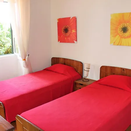 בית כפרי Ourmadeira - Stonecliff Cottage, Countryside Retreat קלייטה