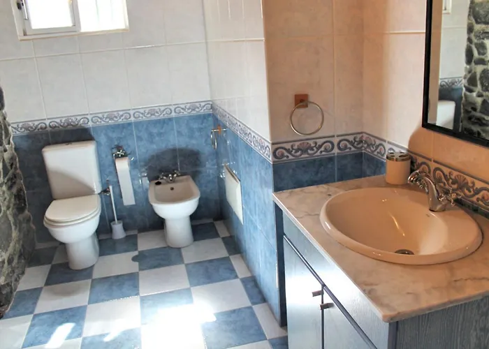 Ourmadeira - Stonecliff Calheta (Madeira)