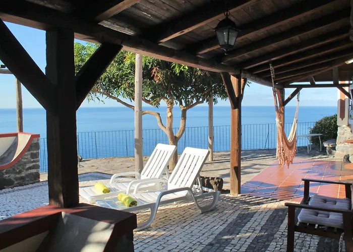 Venkovský dům Ourmadeira - Stonecliff Calheta (Madeira)